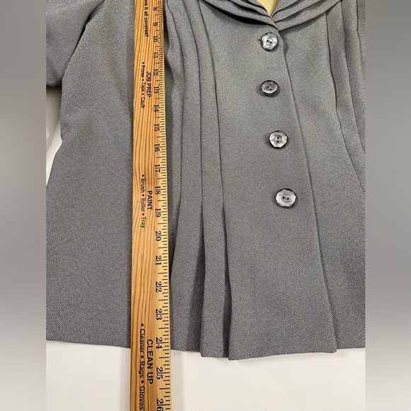 Danny  & Nicole Women’s Career Gray 100% Polyester 2 Piece Pants Suit Size 18 - Picture 9 of 16